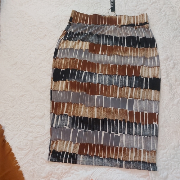 ▪︎ Striped bohemian lightweight skirt▪︎ - Picture 2 of 3